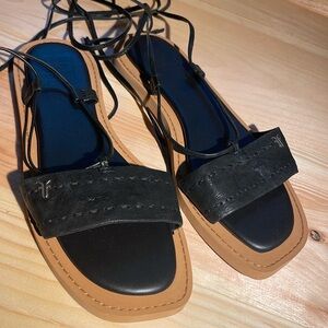 NWOT Frye Black Ankle Tie Sandal 7.5